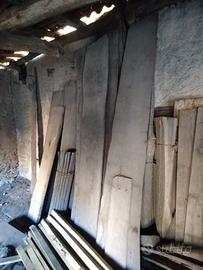Assi tavole in legno di rovere o castagno