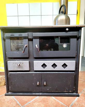 🔥 Cucina economica a legna con forno – 3 fuochi –