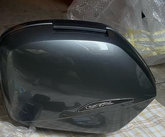 Bauletti laterali originali Honda vfr 800 + telai