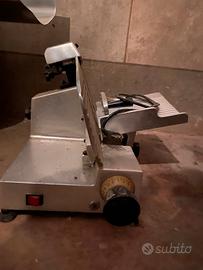 Affettatrice elettrica