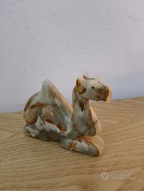 DROMEDARIO in ONICE  10x8