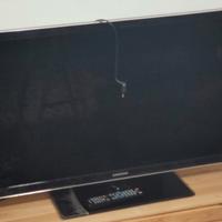 TV / Monitor 40" Samsung