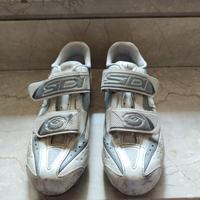 Scarpe da ciclista attacco Shimano