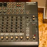 mixer Mackie 1202