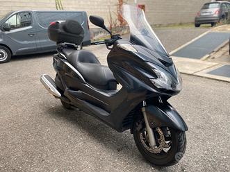 Yamaha Majesty 400 usata in vendita in Piemonte