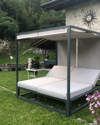Letto matrimoniale in alluminio anodizzato