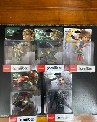 Amiibo zelda, sephirot e sora.