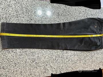 Pantaloni da uomo in velluto visconti di modrone.
