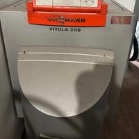 caldaia a gasolio Viessmann+bollitore