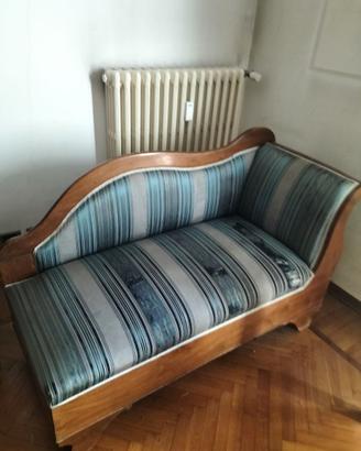Dormeuse XIX secolo, Novara