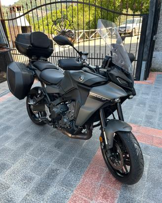 Yamaha TRACER 9