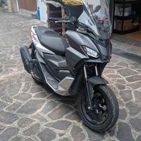 Aprilia SR GT 125
