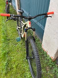 Specialized Stumpjumper FSR 29” – MTB Full