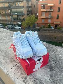 Nike Shox bianche e argento sneakers