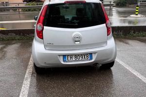 Opel agila 2011
