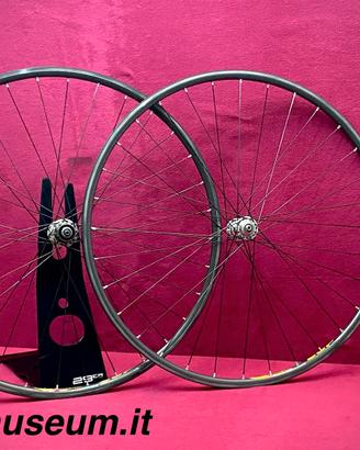 Shimano Dura Ace Mavic Open Pro cerchi clinchers