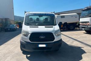 Autocarro Ford Transit