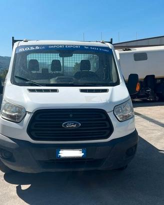 Autocarro Ford Transit