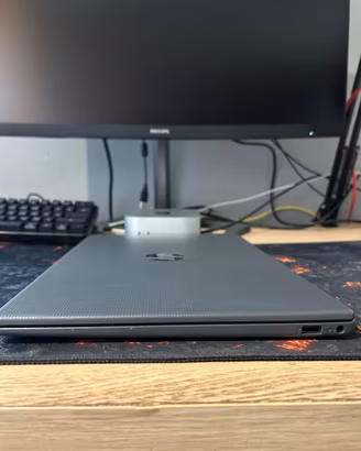 HP Ryzen 5 16GB RAM 512GB SSD – Batteria 100%