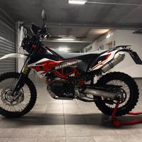 Ktm 690 enduro r - anno 2014 - torretta 4k