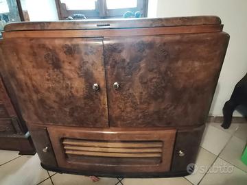 Magnadyne S175 – Mobile Radio Bar con Giradischi O