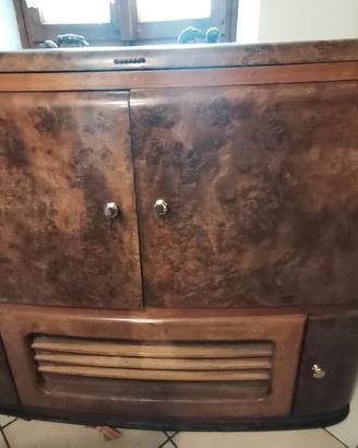 Magnadyne S175 – Mobile Radio Bar con Giradischi O