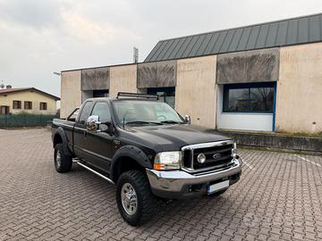Ford F250 5.4i V8 Triton 4X4 GPL 6Posti  SuperDuty