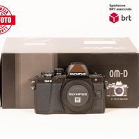 Olympus OM-D E-M10 II