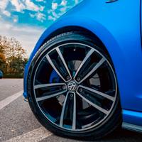 Cerchi originali Vw  Sevilla 18" e gomme Pzero