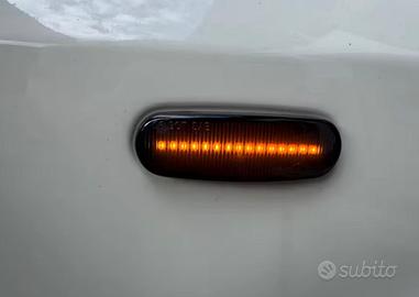 Frecce LED dinamiche Fiat