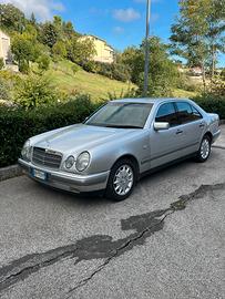 MERCEDES Classe E 200 kompressor metano