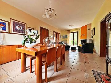 CASA INDIPENDENTE A GUALDO TADINO