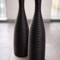 Coppia di vasi moderni neri – design elegante