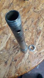 perno ruota anteriore DUCATI 748 996 998 MONSTER