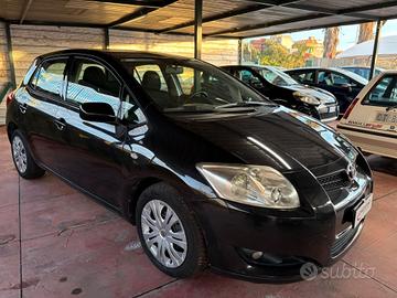 Toyota Auris 1.4 D-4D 5 porte