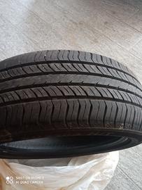 Gomme auto  Eur 25