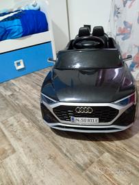 macchina audi originale per bimbo nera pre