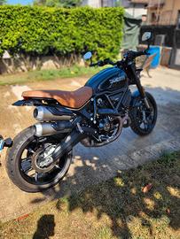 ducati  scrambler  1100
