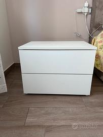 Set 2 Comodini con 2 cassetti Donatella