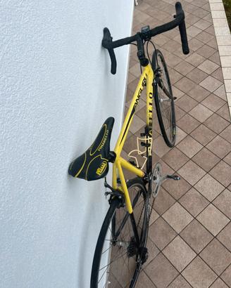 Bici Pinarello Angliru