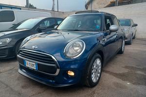 Mini 1.2 Benzina 5 porte Tetto PDC 2015