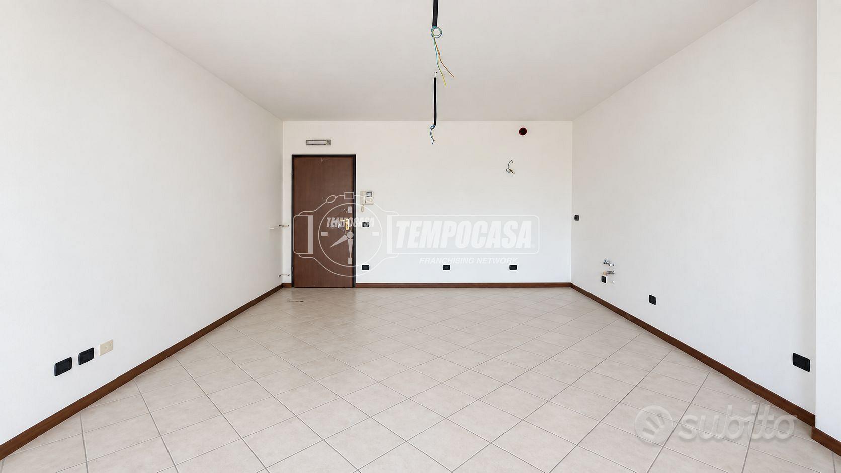 Appartamento – RE - Vista 5