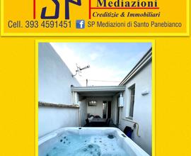 Singola moderna con JACUZZI