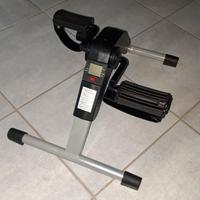 Pedaliera per gambe e braccia