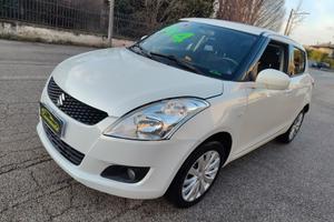 Suzuki Swift 1.2 VVT 4WD inpeccabile