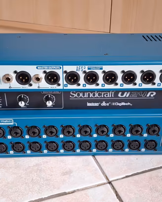 Mixer Soundcraft UI 24R