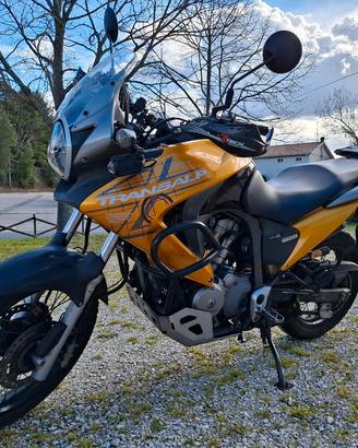 Honda Transalp 700 ABS (XL700VA)