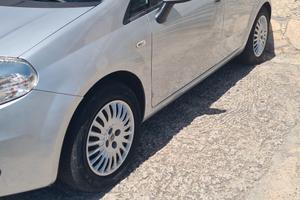 Fiat Grande Punto 1.3 MJT 75 CV 5 porte Dynamic