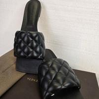 Sandali Bottega veneta 
