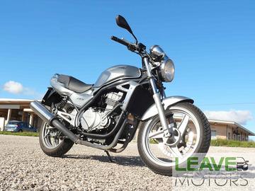Kawasaki ER 5 Naked (M1251)